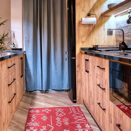 Renovated Unique Next To Cleopatra Appartement *